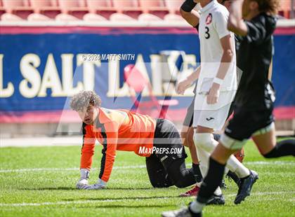 Thumbnail 2 in Murray vs. Ridgeline (UHSAA 4A Final) photogallery.