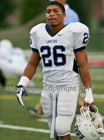 Thumbnail 1 in Edwardsville vs. East photogallery.