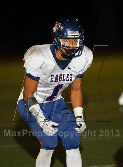 Thumbnail 3 in Santa Clarita Christian vs. Capistrano Valley Christian photogallery.