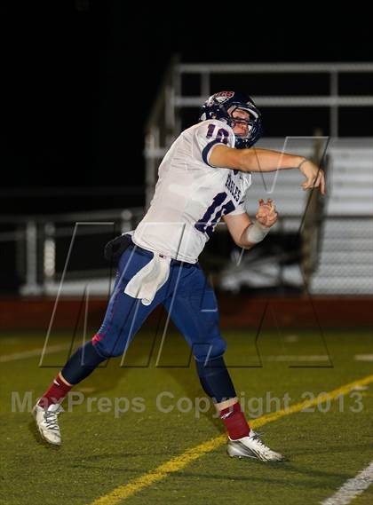 Thumbnail 2 in Santa Clarita Christian vs. Capistrano Valley Christian photogallery.