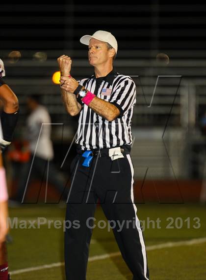 Thumbnail 3 in Santa Clarita Christian vs. Capistrano Valley Christian photogallery.