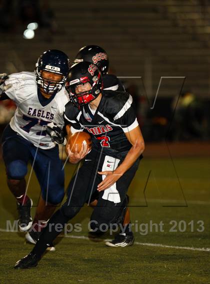 Thumbnail 2 in Santa Clarita Christian vs. Capistrano Valley Christian photogallery.
