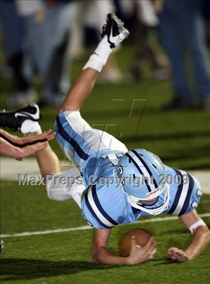 Thumbnail 2 in Canyon Lake vs China Spring (Texas Bi-District Playoffs) photogallery.