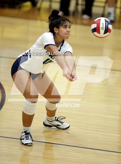 Thumbnail 1 in V.R. Eaton vs Fossil Ridge photogallery.