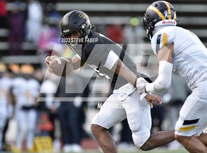 Thumbnail 1 in Bellevue @ Lincoln (WIAA 3A State Quarterfinal) photogallery.