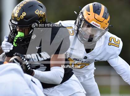 Thumbnail 1 in Bellevue @ Lincoln (WIAA 3A State Quarterfinal) photogallery.