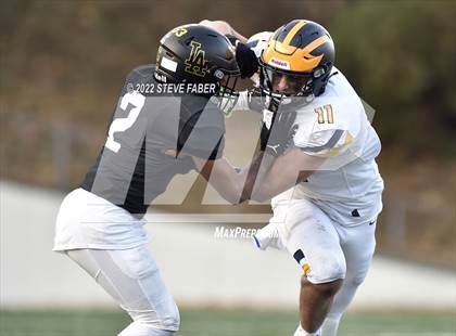 Thumbnail 3 in Bellevue @ Lincoln (WIAA 3A State Quarterfinal) photogallery.