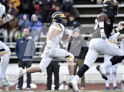 Thumbnail 3 in Bellevue @ Lincoln (WIAA 3A State Quarterfinal) photogallery.