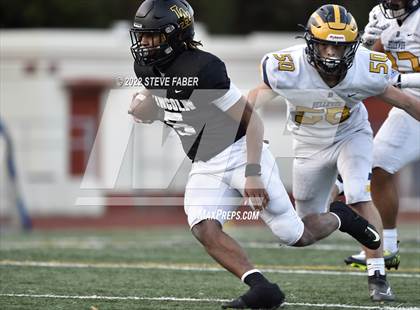 Thumbnail 3 in Bellevue @ Lincoln (WIAA 3A State Quarterfinal) photogallery.