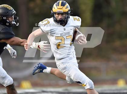 Thumbnail 2 in Bellevue @ Lincoln (WIAA 3A State Quarterfinal) photogallery.
