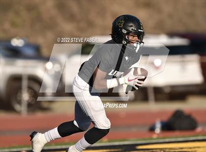 Thumbnail 3 in Bellevue @ Lincoln (WIAA 3A State Quarterfinal) photogallery.