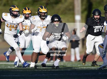 Thumbnail 2 in Bellevue @ Lincoln (WIAA 3A State Quarterfinal) photogallery.