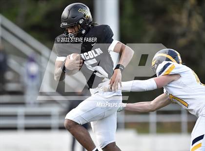 Thumbnail 1 in Bellevue @ Lincoln (WIAA 3A State Quarterfinal) photogallery.