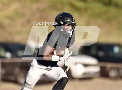 Thumbnail 2 in Bellevue @ Lincoln (WIAA 3A State Quarterfinal) photogallery.