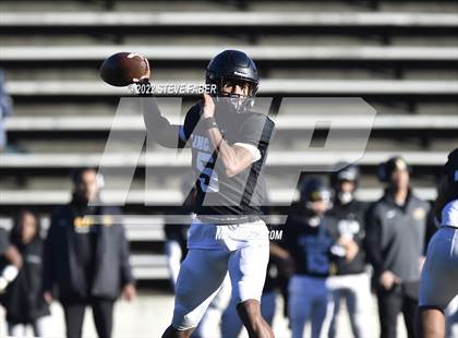 Thumbnail 2 in Bellevue @ Lincoln (WIAA 3A State Quarterfinal) photogallery.