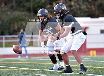 Thumbnail 1 in Bellevue @ Lincoln (WIAA 3A State Quarterfinal) photogallery.