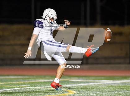 Thumbnail 1 in Independence @ Branham photogallery.