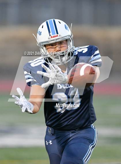 Thumbnail 2 in Independence @ Branham photogallery.