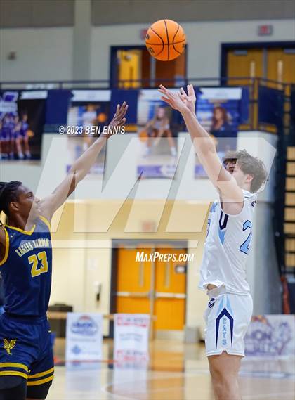 Thumbnail 2 in Eagle's Landing vs. Millbrook (Lemon Street Classic) photogallery.