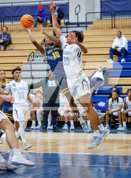 Thumbnail 3 in Eagle's Landing vs. Millbrook (Lemon Street Classic) photogallery.