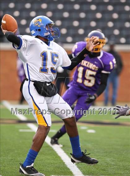 Thumbnail 1 in Tarboro vs. Carver (NCHSAA 2A Final) photogallery.