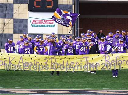 Thumbnail 3 in Tarboro vs. Carver (NCHSAA 2A Final) photogallery.