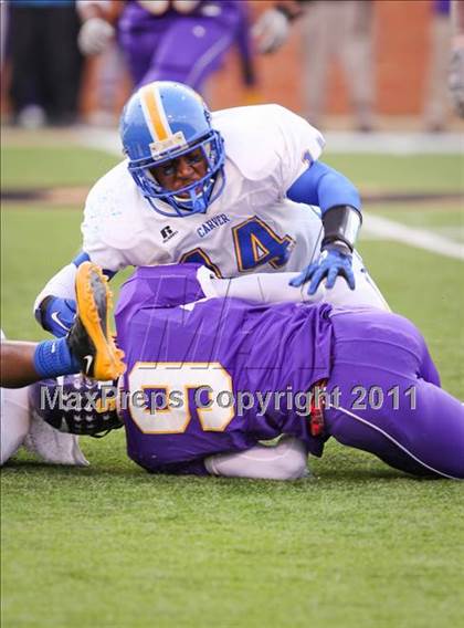 Thumbnail 3 in Tarboro vs. Carver (NCHSAA 2A Final) photogallery.