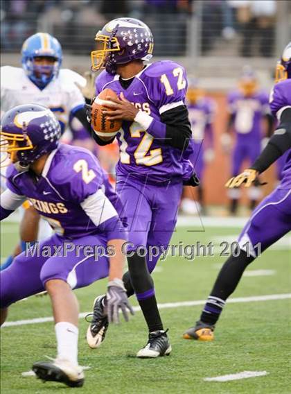 Thumbnail 3 in Tarboro vs. Carver (NCHSAA 2A Final) photogallery.
