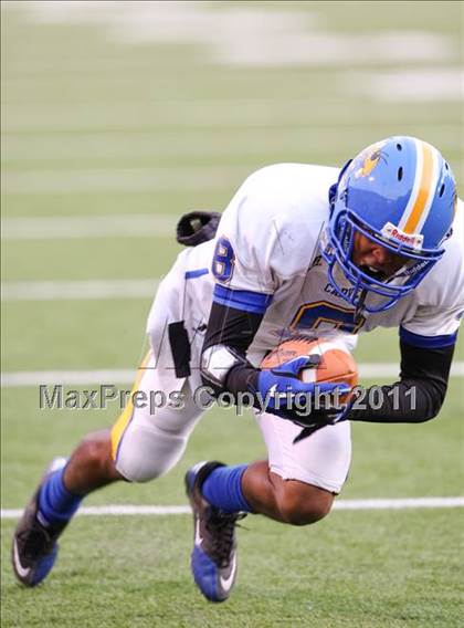 Thumbnail 2 in Tarboro vs. Carver (NCHSAA 2A Final) photogallery.