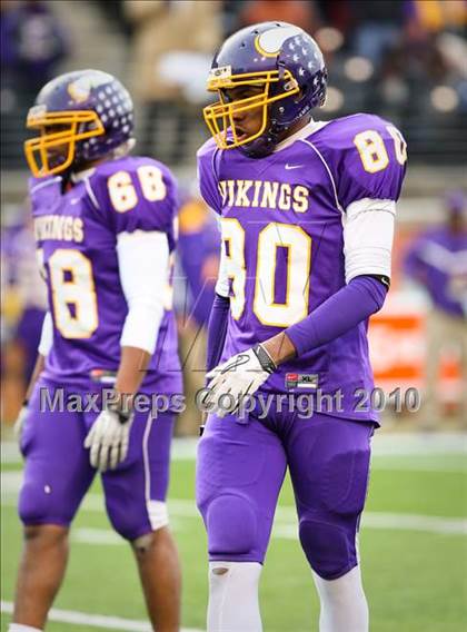 Thumbnail 1 in Tarboro vs. Carver (NCHSAA 2A Final) photogallery.