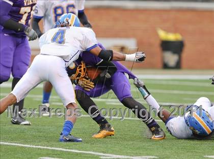 Thumbnail 1 in Tarboro vs. Carver (NCHSAA 2A Final) photogallery.