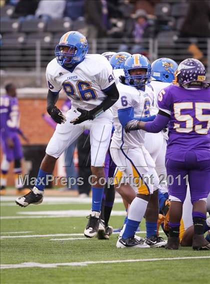 Thumbnail 2 in Tarboro vs. Carver (NCHSAA 2A Final) photogallery.