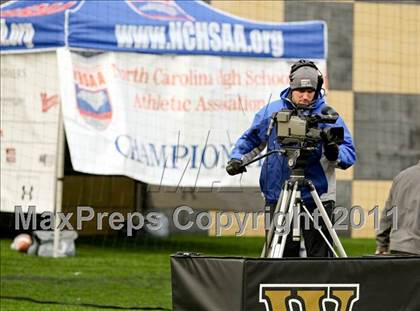 Thumbnail 3 in Tarboro vs. Carver (NCHSAA 2A Final) photogallery.