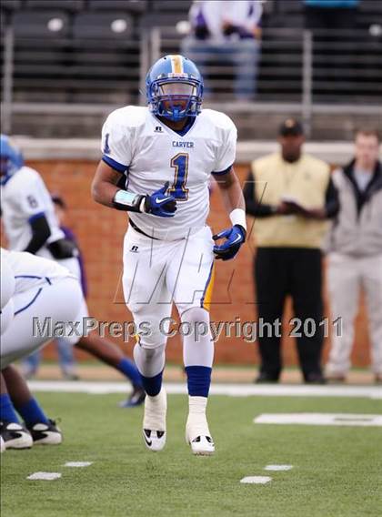 Thumbnail 2 in Tarboro vs. Carver (NCHSAA 2A Final) photogallery.