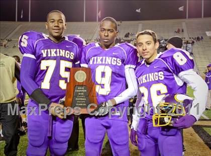 Thumbnail 2 in Tarboro vs. Carver (NCHSAA 2A Final) photogallery.