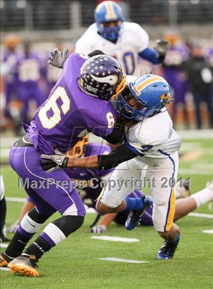 Thumbnail 1 in Tarboro vs. Carver (NCHSAA 2A Final) photogallery.