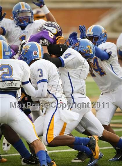Thumbnail 2 in Tarboro vs. Carver (NCHSAA 2A Final) photogallery.