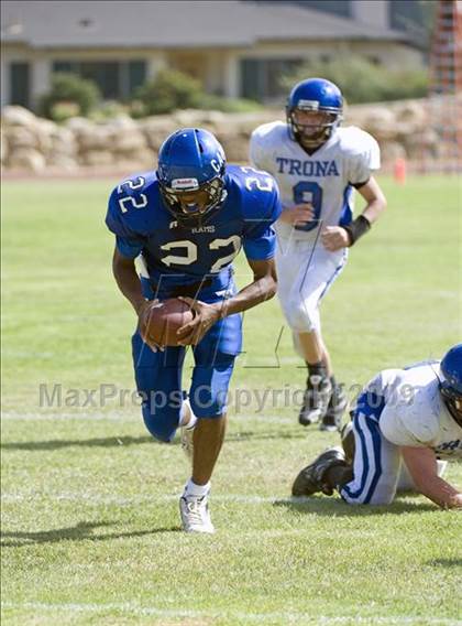 Thumbnail 2 in Trona @ Cate photogallery.