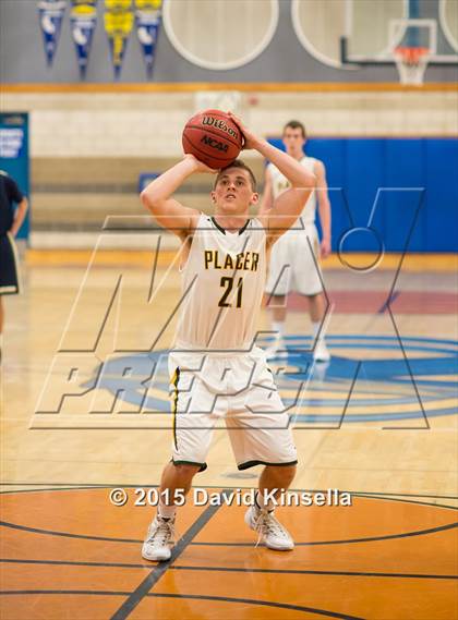 Thumbnail 3 in Central Catholic vs. Placer photogallery.