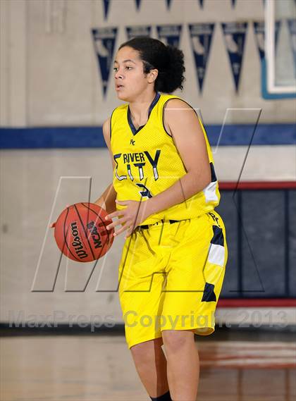 Thumbnail 3 in River City vs. Sheldon (Christian Brothers Holiday Classic) photogallery.