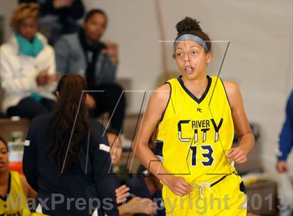 Thumbnail 2 in River City vs. Sheldon (Christian Brothers Holiday Classic) photogallery.