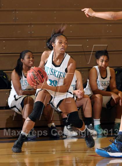 Thumbnail 1 in River City vs. Sheldon (Christian Brothers Holiday Classic) photogallery.