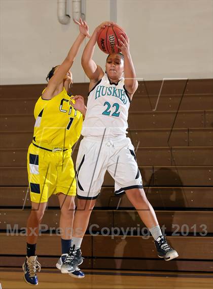 Thumbnail 1 in River City vs. Sheldon (Christian Brothers Holiday Classic) photogallery.