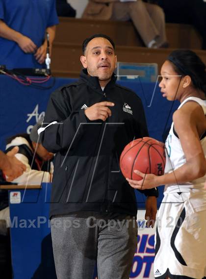 Thumbnail 3 in River City vs. Sheldon (Christian Brothers Holiday Classic) photogallery.