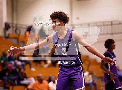 Thumbnail 2 in Gonzaga vs. Etowah (Holiday Hoopsgiving) photogallery.