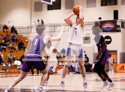 Thumbnail 1 in Gonzaga vs. Etowah (Holiday Hoopsgiving) photogallery.