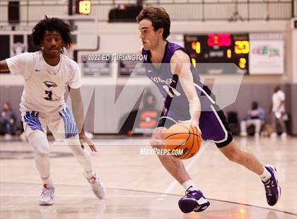 Thumbnail 3 in Gonzaga vs. Etowah (Holiday Hoopsgiving) photogallery.