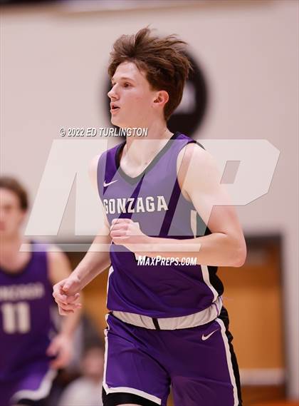 Thumbnail 2 in Gonzaga vs. Etowah (Holiday Hoopsgiving) photogallery.