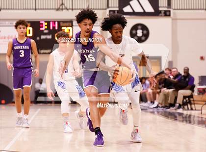 Thumbnail 2 in Gonzaga vs. Etowah (Holiday Hoopsgiving) photogallery.