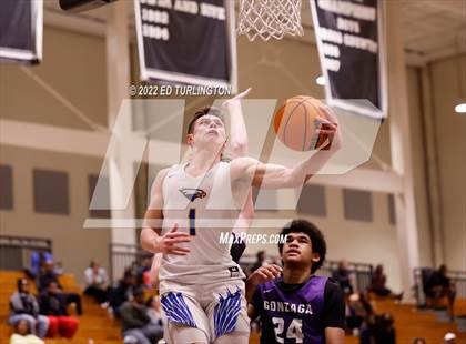 Thumbnail 1 in Gonzaga vs. Etowah (Holiday Hoopsgiving) photogallery.
